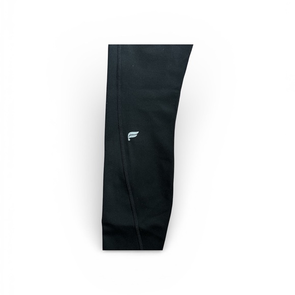 Fabletics Black  Oasis Pureluxe Legging With Pocket - Picture 3 of 7
